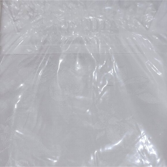 Vintage NOS Two Ply Yarn Warranted Damask Tablecloth Desert Rose 58 X 88 White - Picture 5 of 5